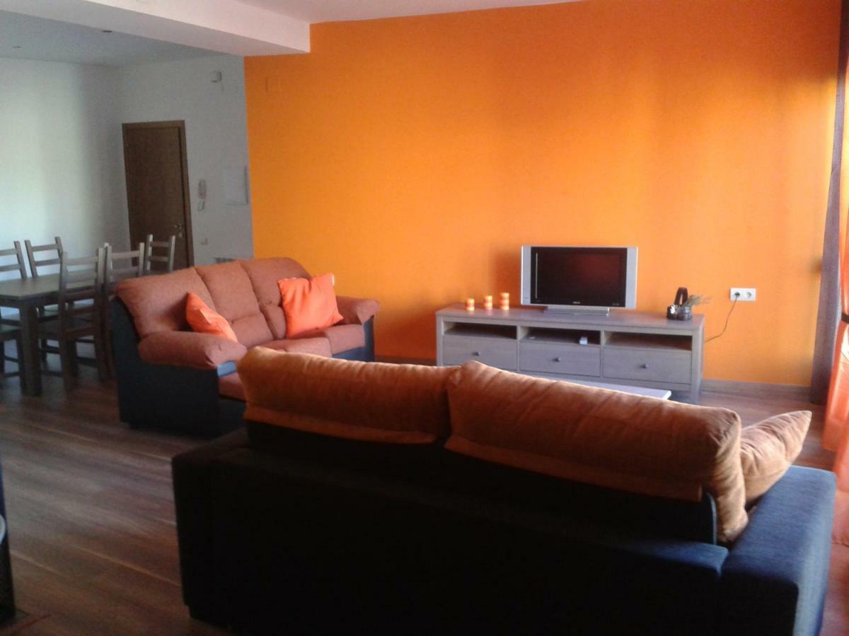 Apartamentos La Muralla Horta de Sant Joan Buitenkant foto