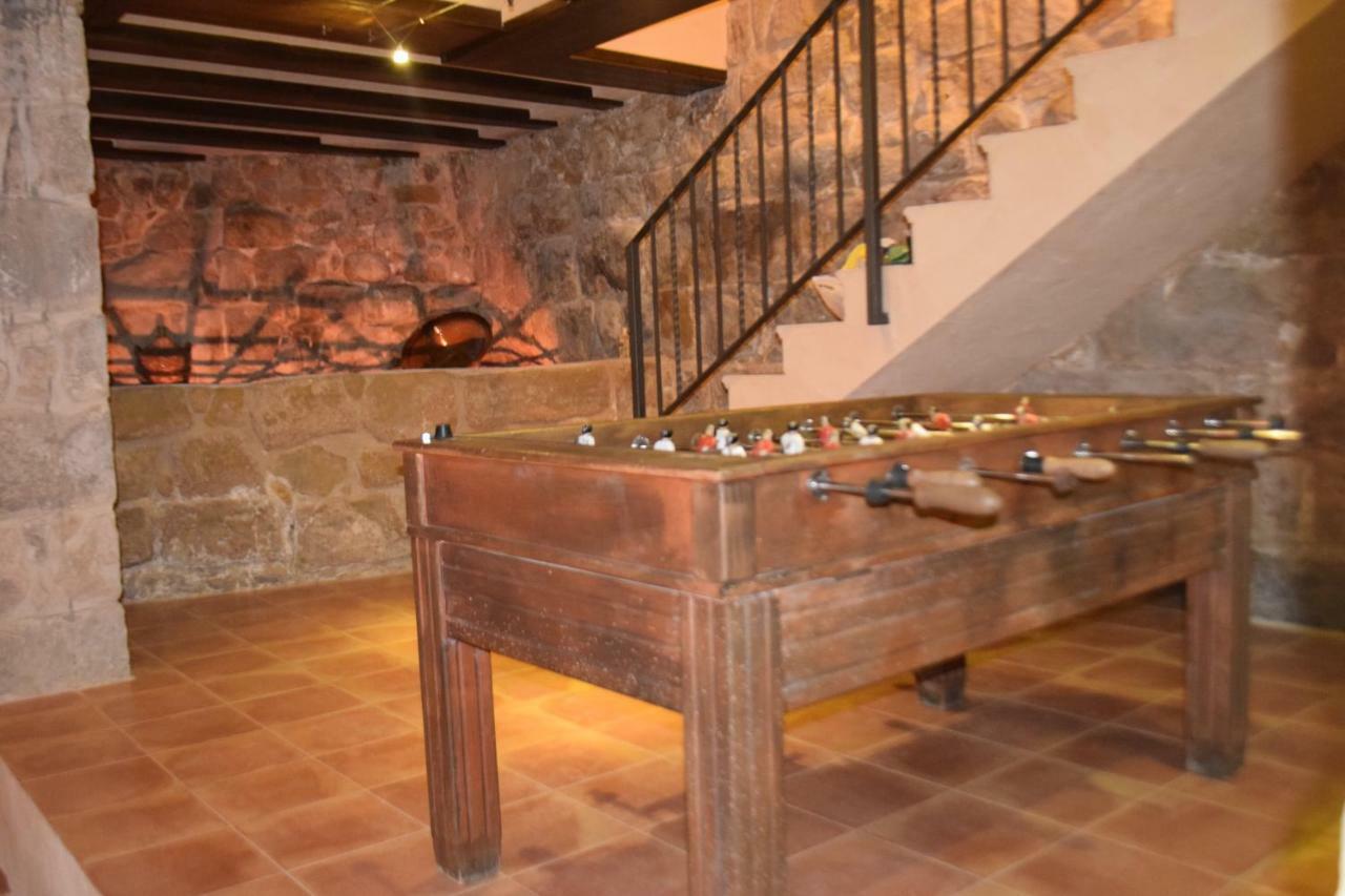 Apartamentos La Muralla Horta de Sant Joan Buitenkant foto